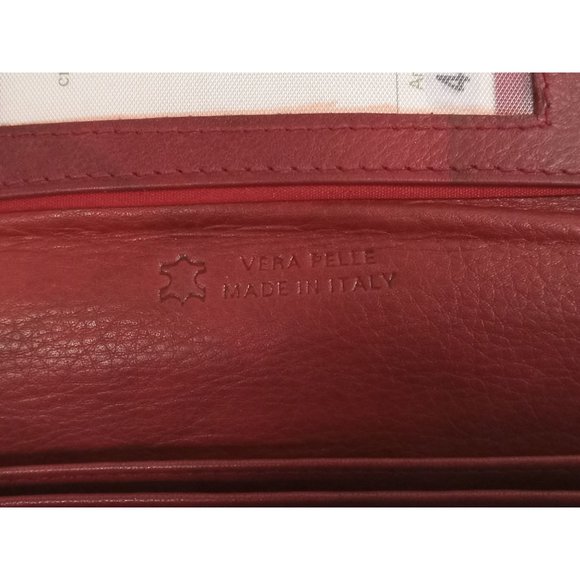 Lupa Leather Tri-fold Wallet - Picture 5 of 5